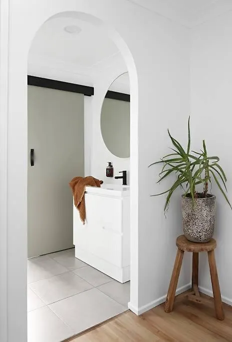 The Lodge Noosa ~ Coastal Luxe In Noosas Heart ヌーサヘッズ