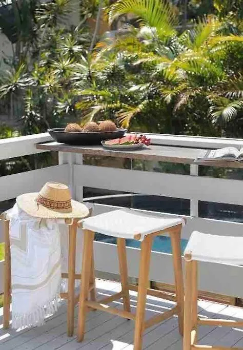 The Lodge Noosa ~ Coastal Luxe In Noosas Heart 別荘 ヌーサヘッズ
