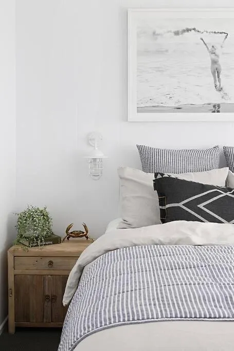 別荘 The Lodge Noosa ~ Coastal Luxe In Noosas Heart
