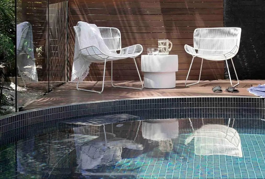 The Lodge Noosa ~ Coastal Luxe In Noosas Heart オーストラリア